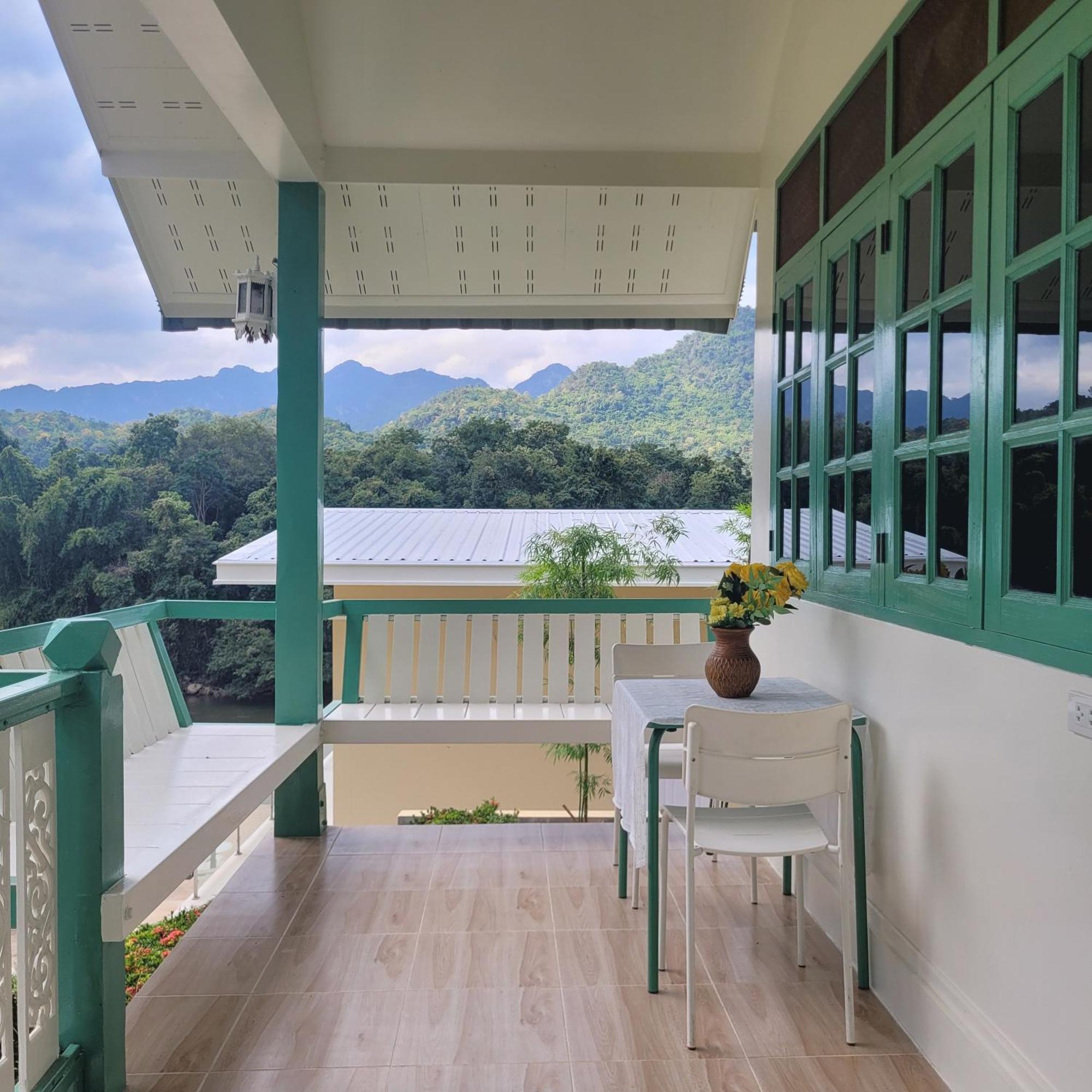 Baanpufa Resort Sai Yok Luaran gambar